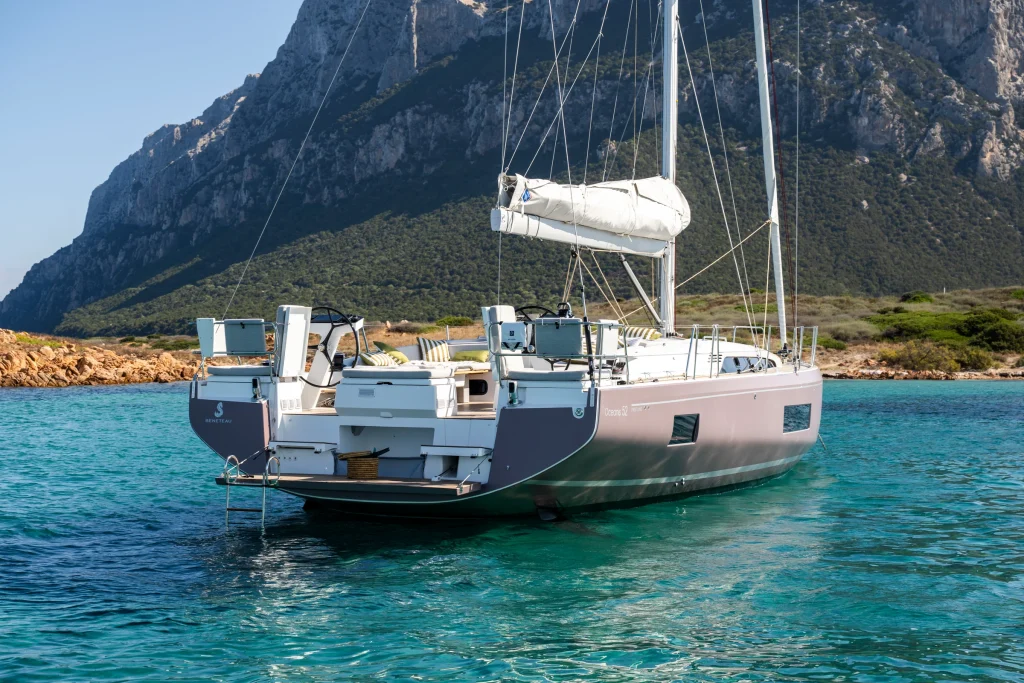 Oceanis 52