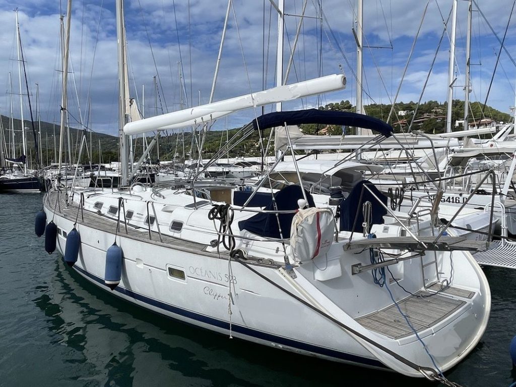 Oceanis523 SAILING2B linee d'acqua